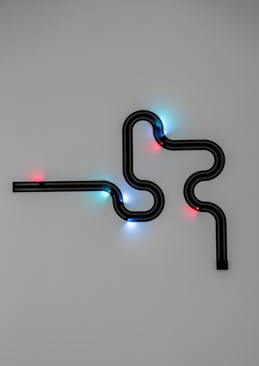 RACE OF LIGHTS | © Davide Groppi srl | All Rights Reserved